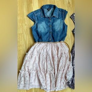 Girls Zunie dress never worn Size girls 14